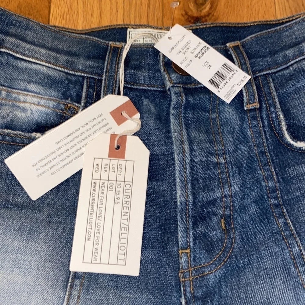 Current/Elliott The Seamed Short, distressed, button-fly, size 24, NWT